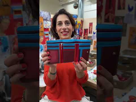 Large Tri-fold Wallet Pompeii video